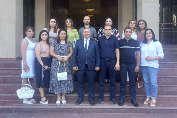 <p>Bakı Dövlət Universitetinin Mexanika-riyaziyyat fakültəsinin məzunları ilə görüş  </p>